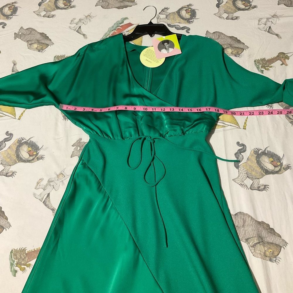 Cushnie x Target NWT dress Emerald Green Asymmetrical Long SLeeve Size 6 - Picture 5 of 9